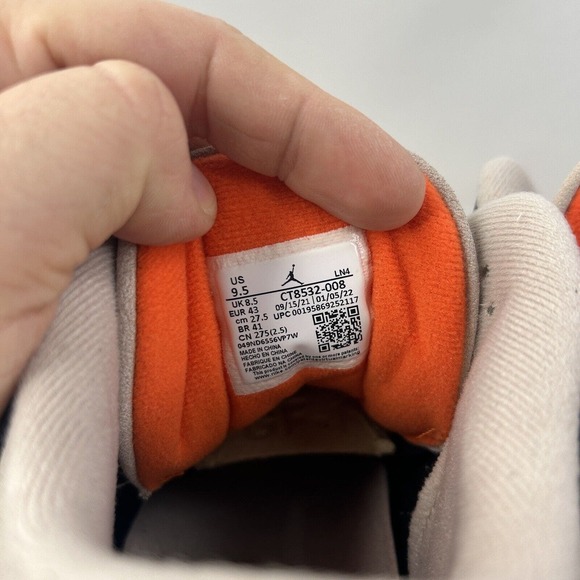 Nike Shoes Air Jordan 3 Retro “Desert Elephant” 2024 - Picture 5 of 6